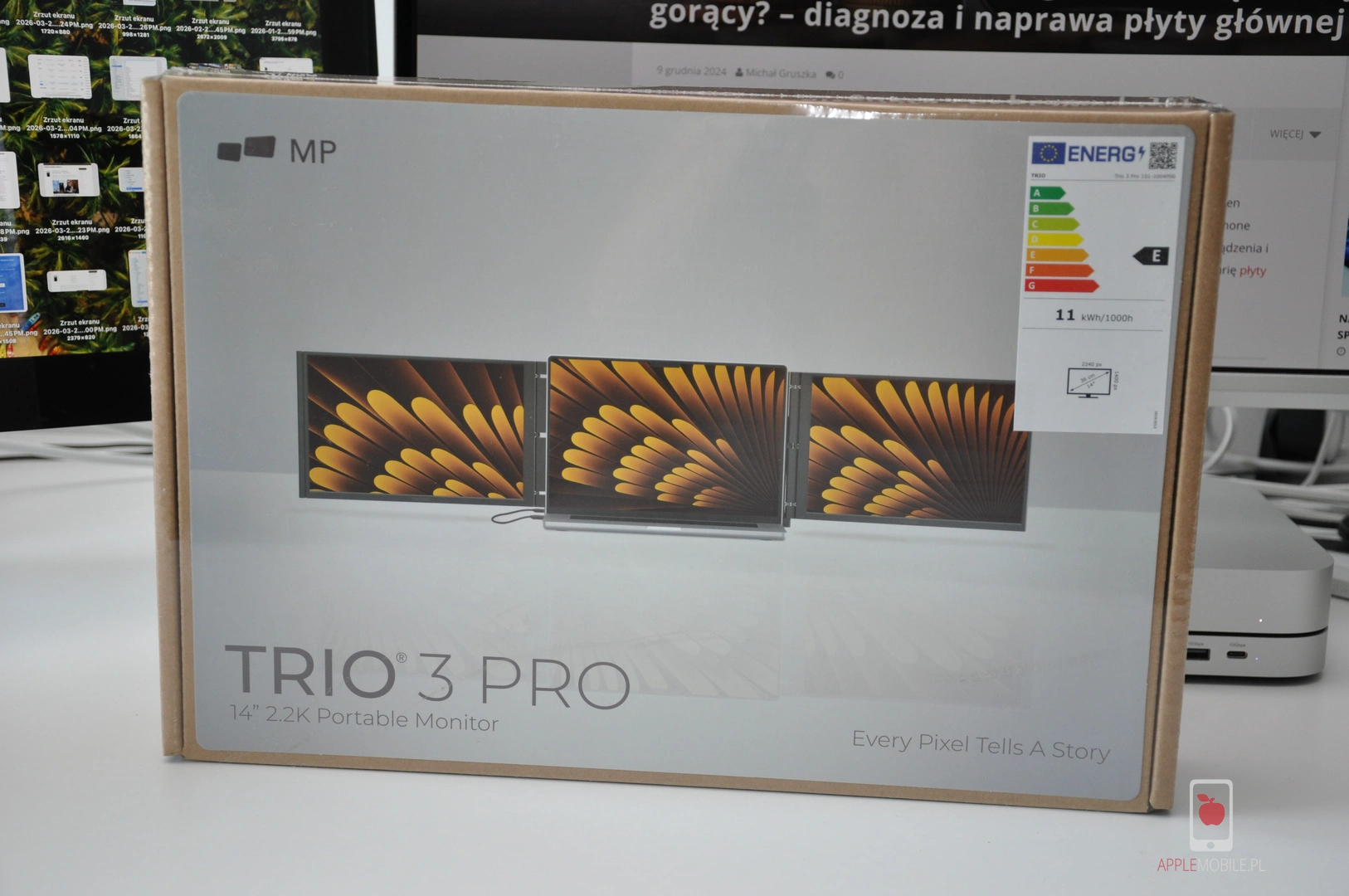 Zestaw mobilnych monitorów MP trio 3 Pro w opakowaniu sprzedażowym.