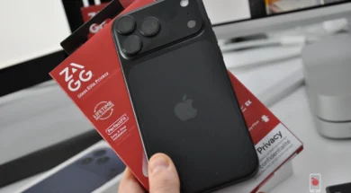 DSC_0841 ZAGG Glass Elite Privacy dla iPhone 18 Pro Max
