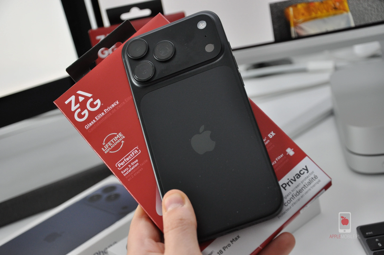 Szkło prywatyzujące na iPhone 18 Pro Max – sprawdziłem, czy Face ID naprawdę przestaje działać. Recenzja ZAGG Glass Elite Privacy