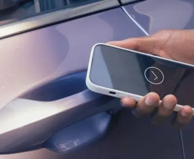 Do samochodów Xiaomi być może trafi Apple CarPlay