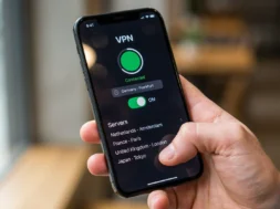high-level-description-a-casual-iphone-p_h0GYh0eaU5elRKp7-qOwTA_04C3WQ-fRI6KlHSeK44TsQ vpn