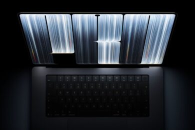 Apple przedstawia przełomowego MacBook Pro z wyświetlaczem PROLED XDR